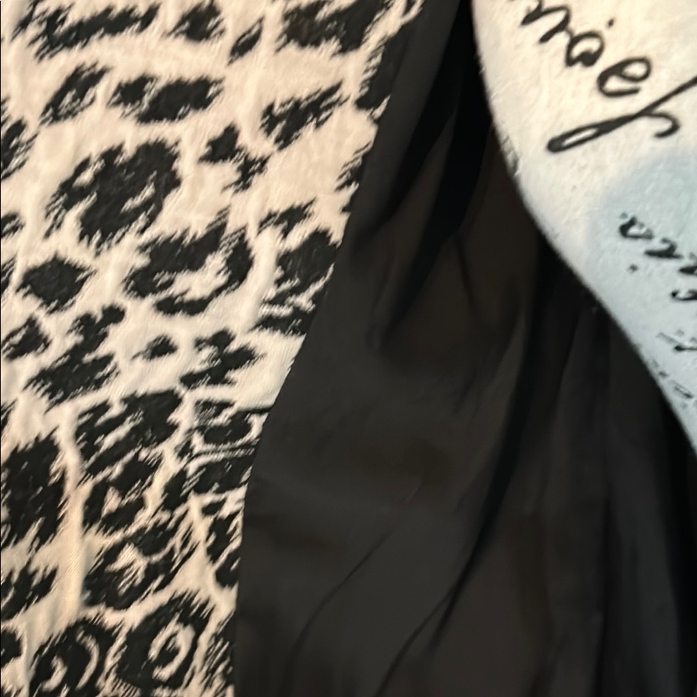 Leopard Print Women's Jacket - Picture 13 of 16